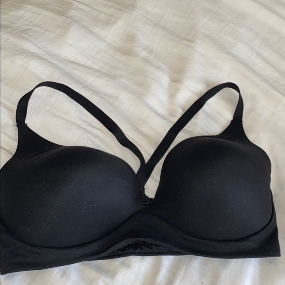 Victoria’s Secret Lightly Lined Plunge Bra